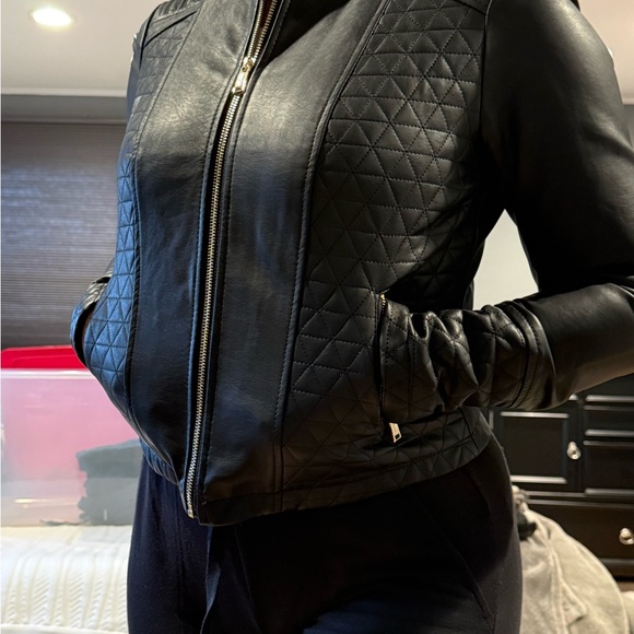 Guess Black Quilted Leather Jacket - Picture 6 of 6